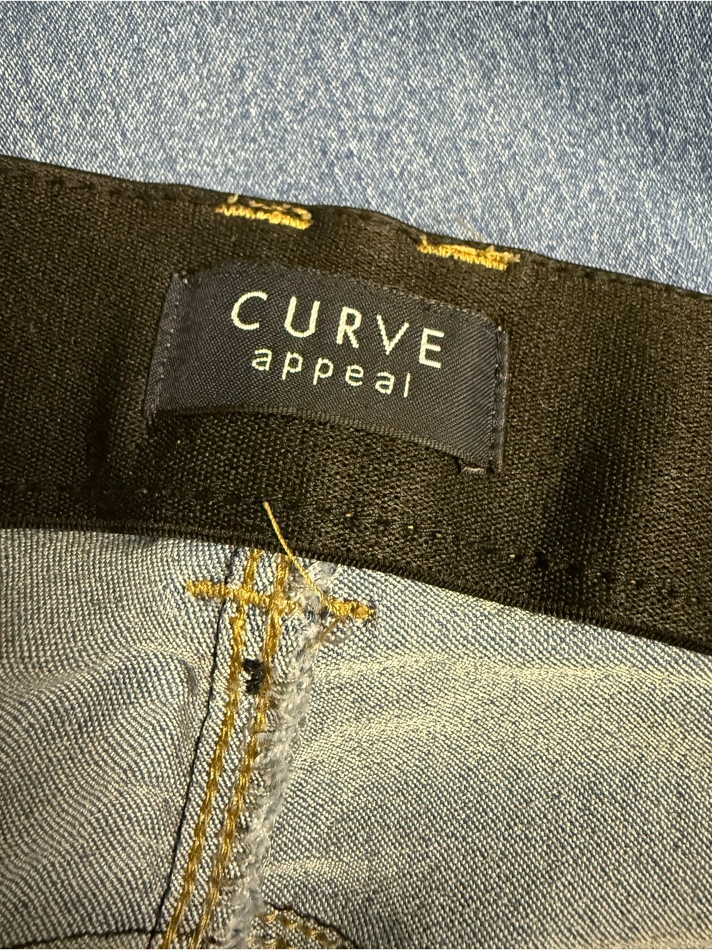 👖 Curve Appeal Light Wash Skinny Jeans Size 16/33 - Picture 6 of 6